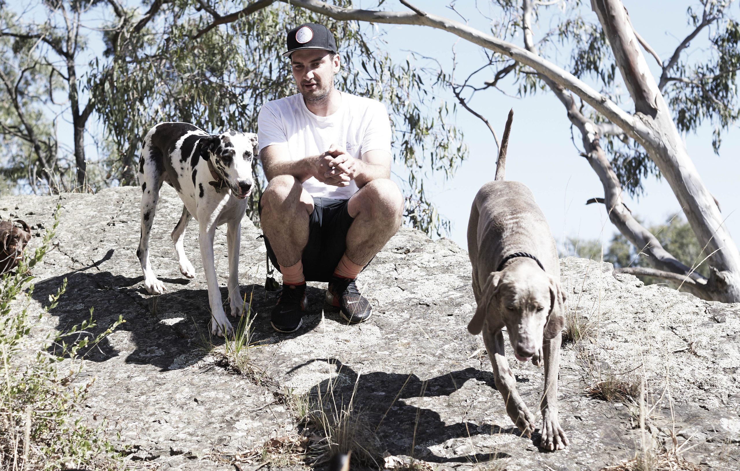 “TOM & CAPTAIN” FOUR & SONS ISSUE 9